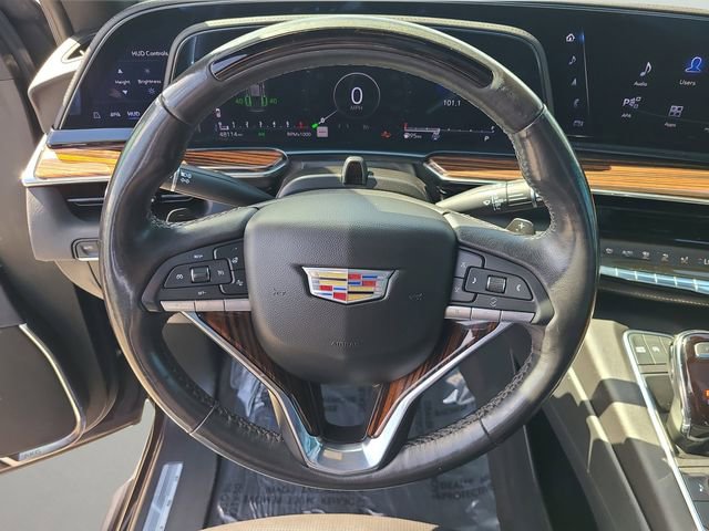 Used 2023 Cadillac Escalade Premium Luxury AWD/4WD image 25