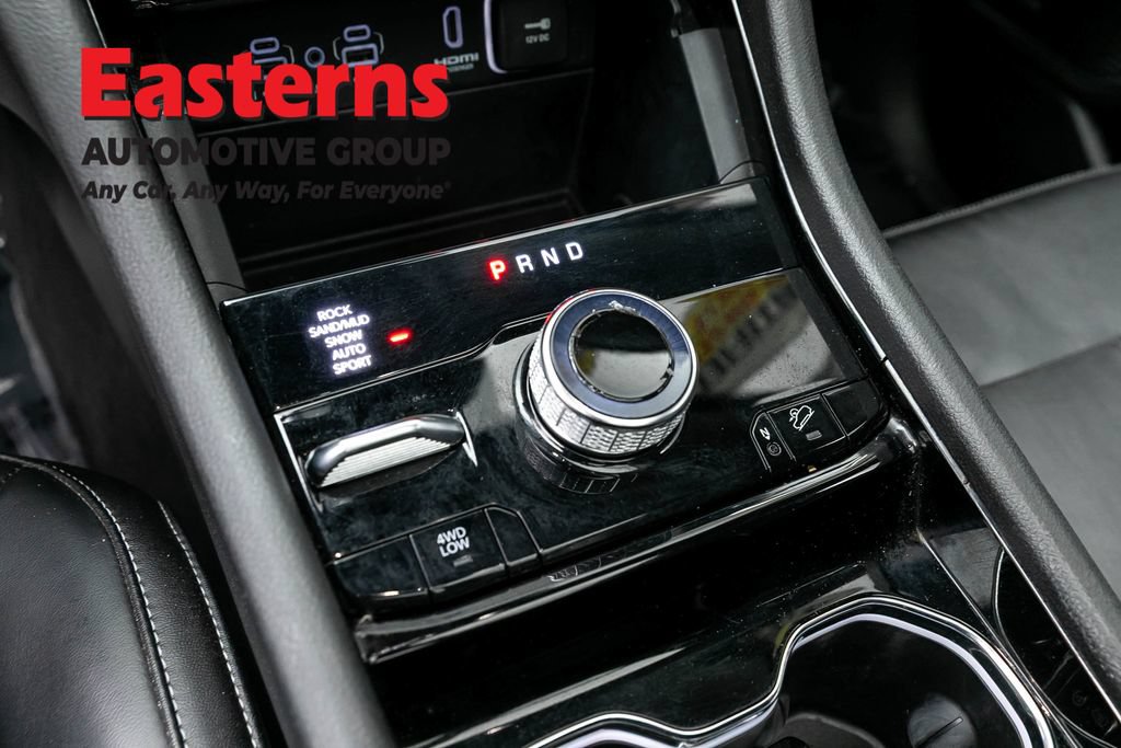 Used 2022 Jeep Grand Cherokee Limited 4xe AWD/4WD image 13