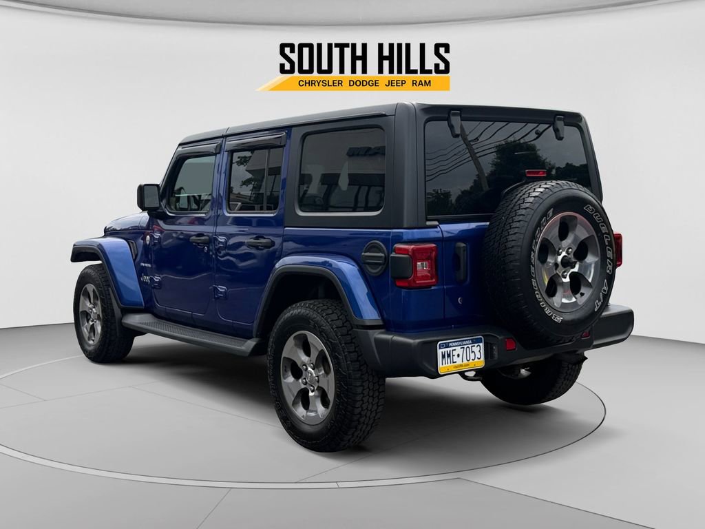 Used 2019 Jeep Wrangler Unlimited Sahara w/ Cold Weather Group AWD/4WD image 3