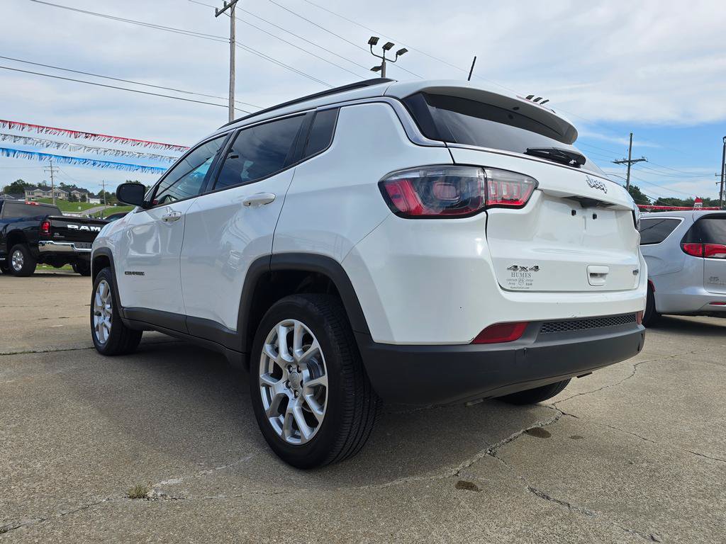 Used 2023 Jeep Compass Latitude AWD/4WD image 5