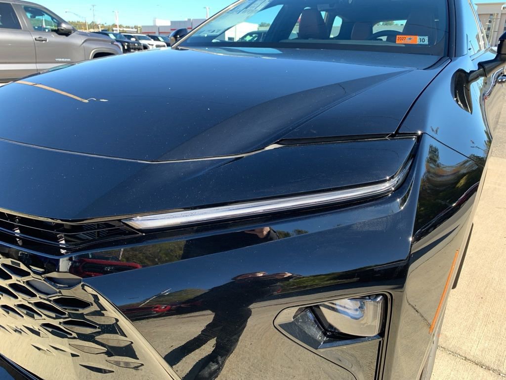 New 2025 Toyota Crown Signia image 27