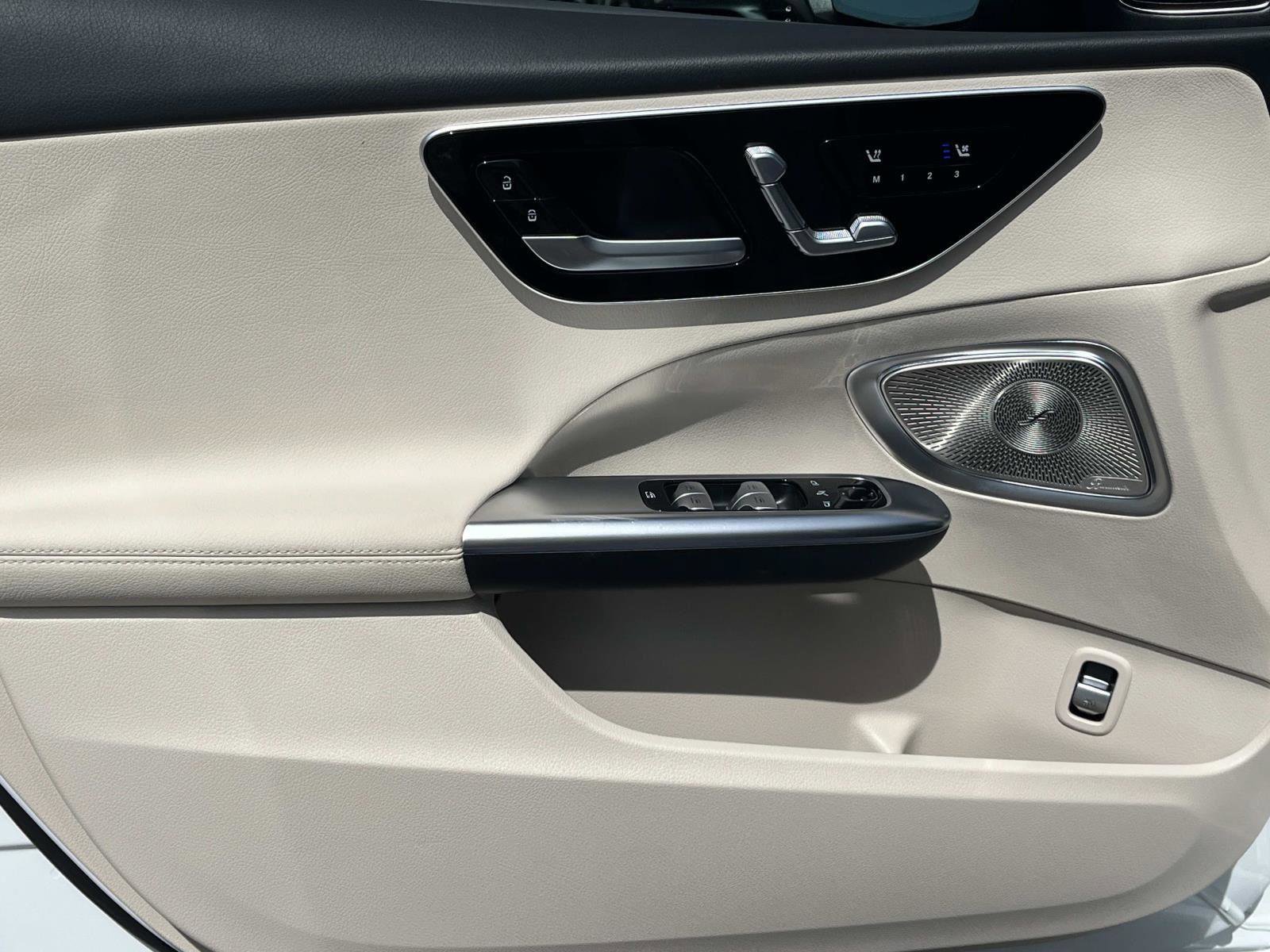 Certified 2025 Mercedes-Benz C 300 Sedan image 18