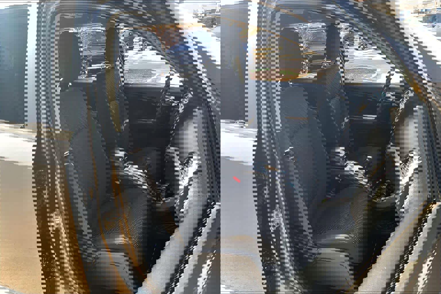 Used 2016 Dodge Journey SE w/ Flexible Seating Group image 9