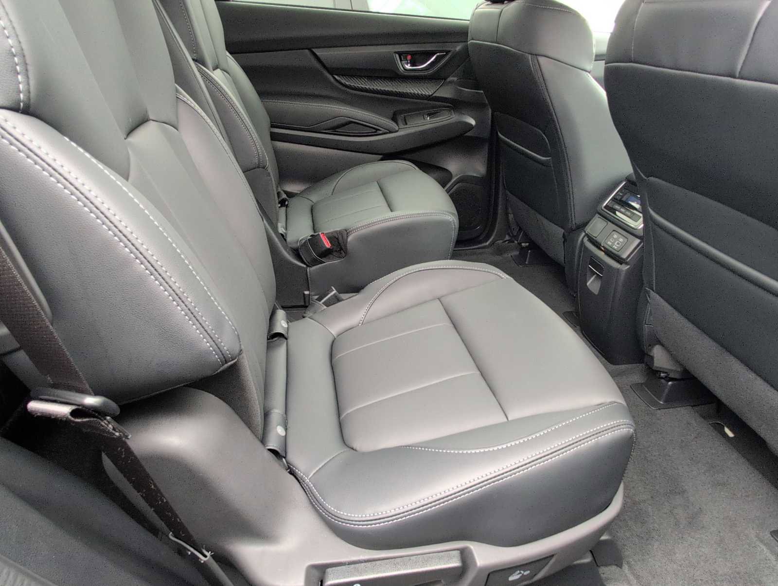Certified 2026 Subaru Ascent Premium image 20