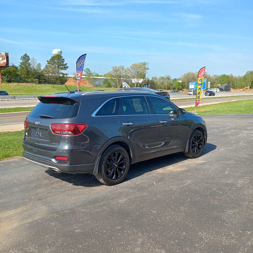 Used 2020 Kia Sorento EX image 5