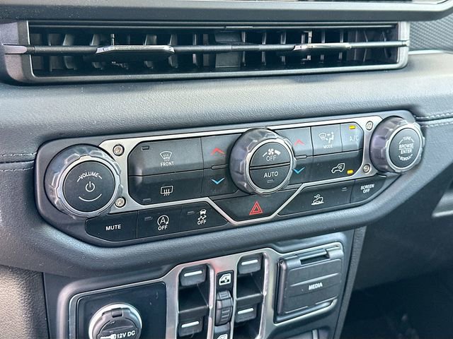 Used 2024 Jeep Wrangler Unlimited Rubicon image 15