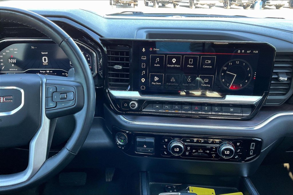Used 2024 GMC Sierra 1500 SLT AWD/4WD image 12