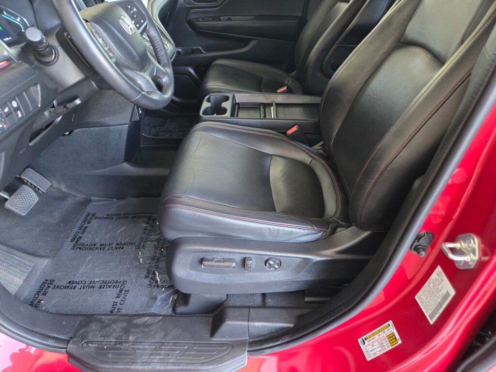 Certified 2023 Honda Odyssey Sport image 21