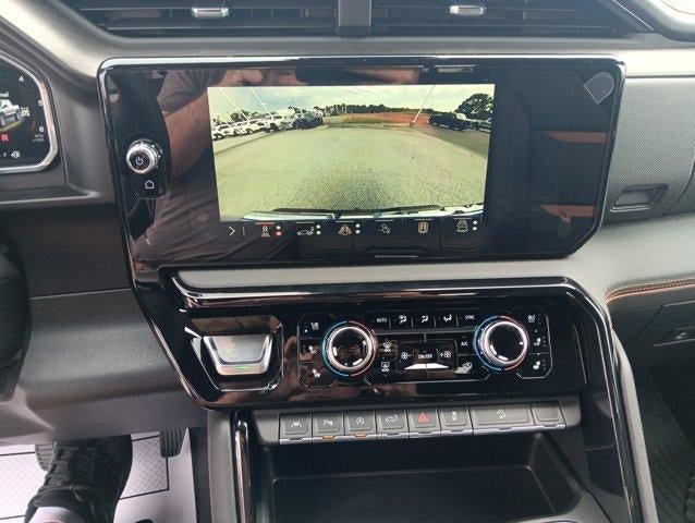 New 2026 GMC Sierra 1500 AT4 w/ AT4 Premium Package AWD/4WD image 11