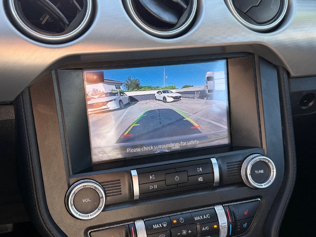 Used 2020 Ford Mustang Premium RWD image 20