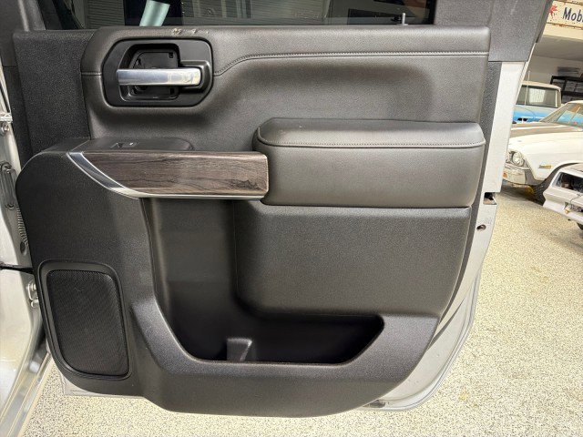 Used 2021 Chevrolet Silverado 3500 LTZ w/ LTZ Texas Edition image 43