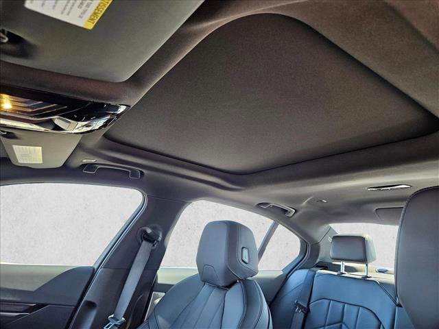 Certified 2025 BMW i5 eDrive40i w/ Premium Package image 23