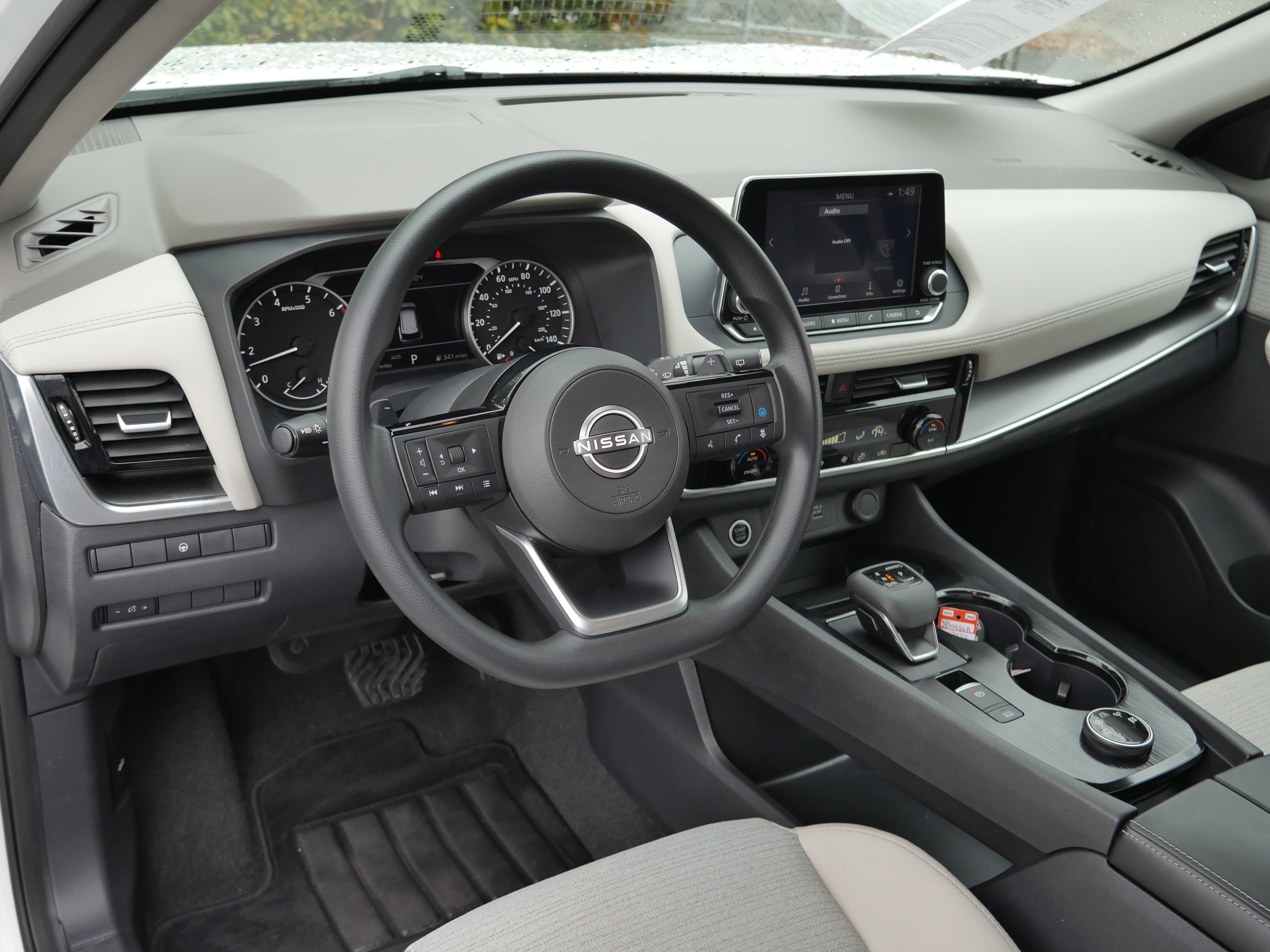 Certified 2022 Nissan Rogue SV image 11