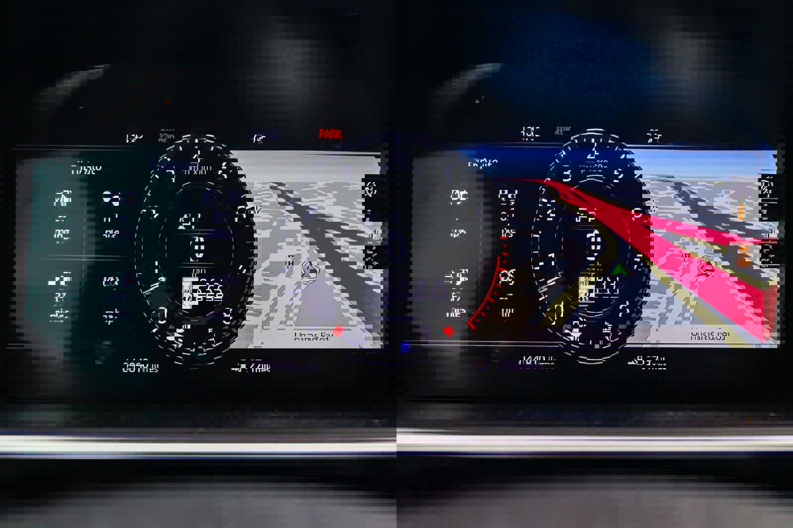 Used 2020 Land Rover Range Rover Sport SE image 23