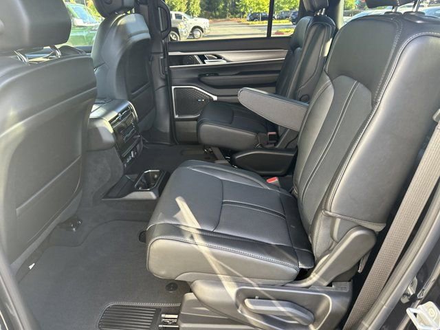 New 2025 Jeep Wagoneer Series II image 21