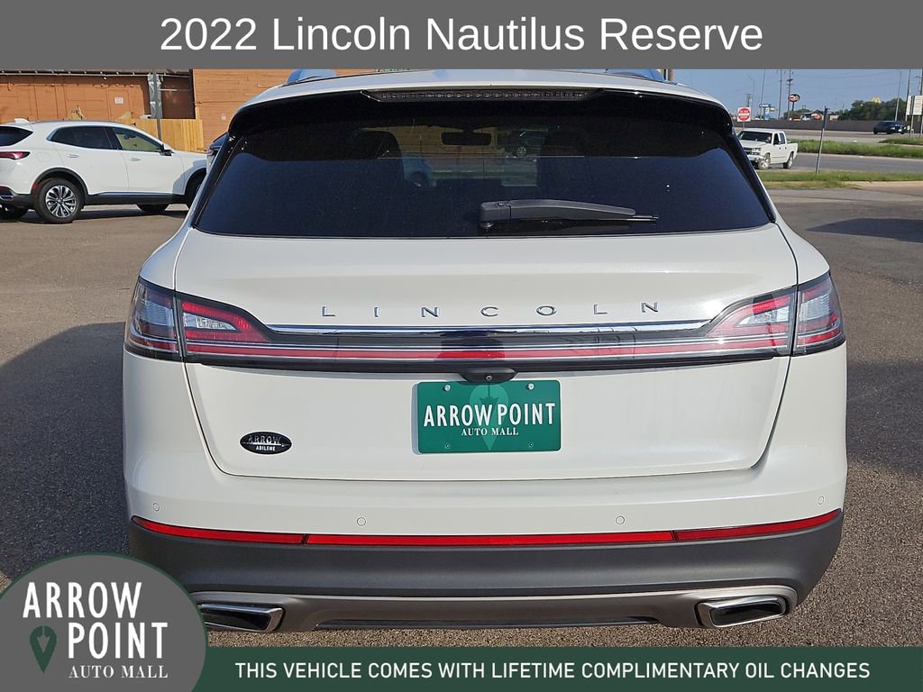 Used 2022 Lincoln Nautilus Reserve FWD image 10