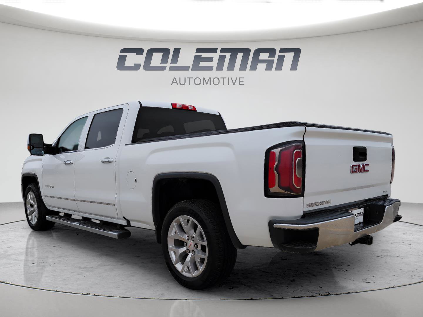 Used 2017 GMC Sierra 1500 SLT w/ SLT Premium Package AWD/4WD image 3