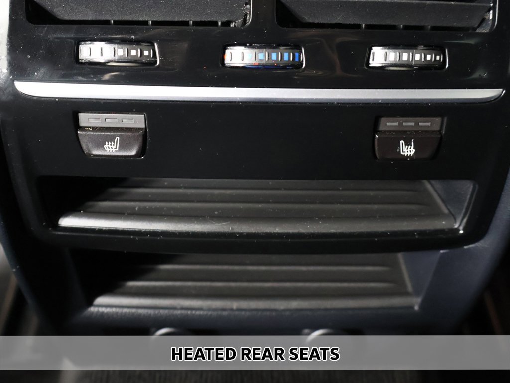 Used 2018 BMW 640i Gran Turismo xDrive image 9