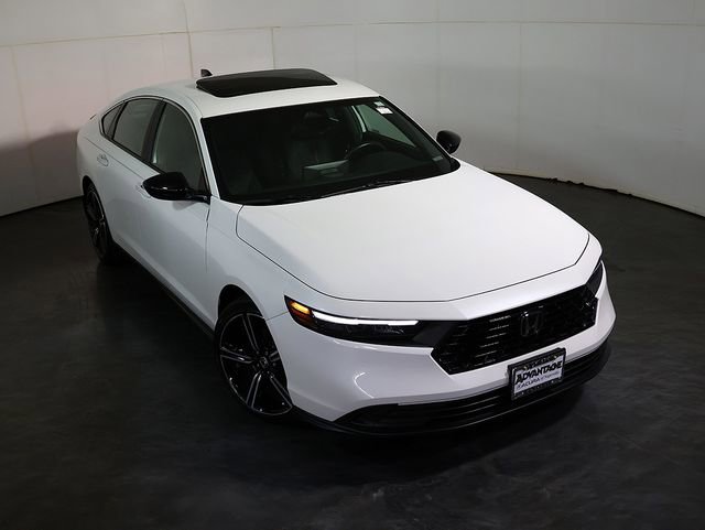 Used 2024 Honda Accord Sport image 7