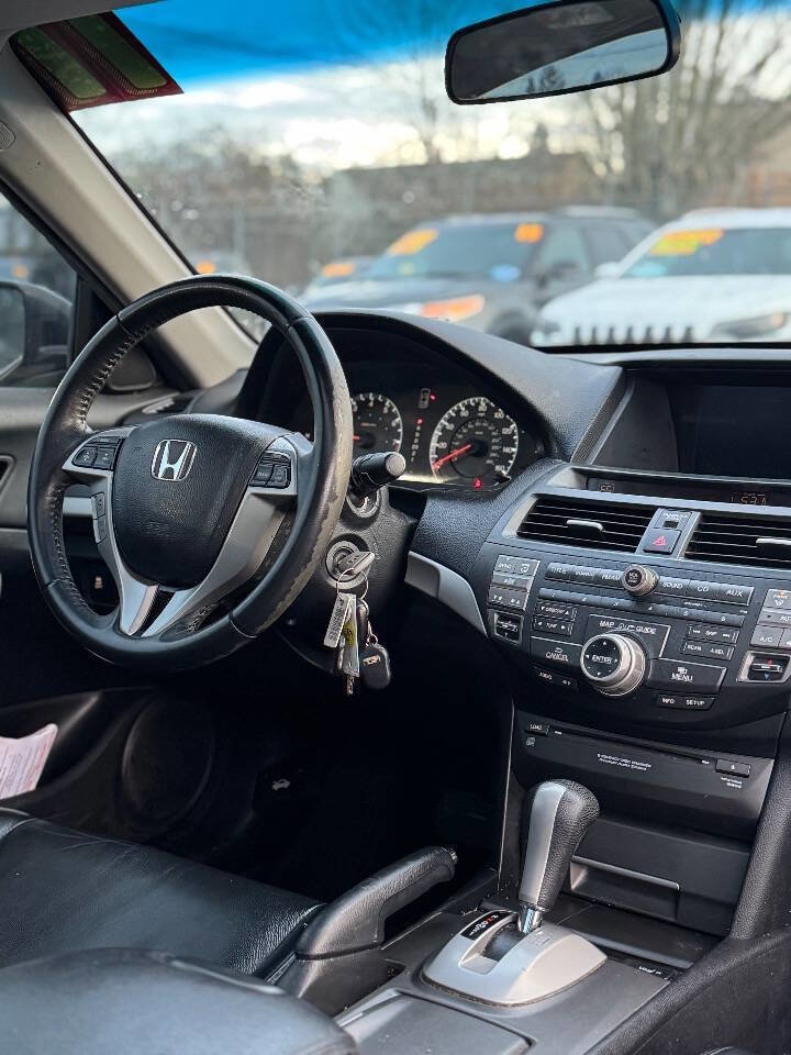 Used 2011 Honda Accord EX-L image 3