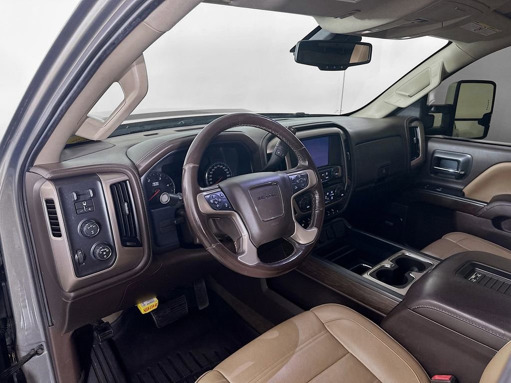 Used 2018 GMC Sierra 2500 Denali w/ Duramax Plus Package image 31