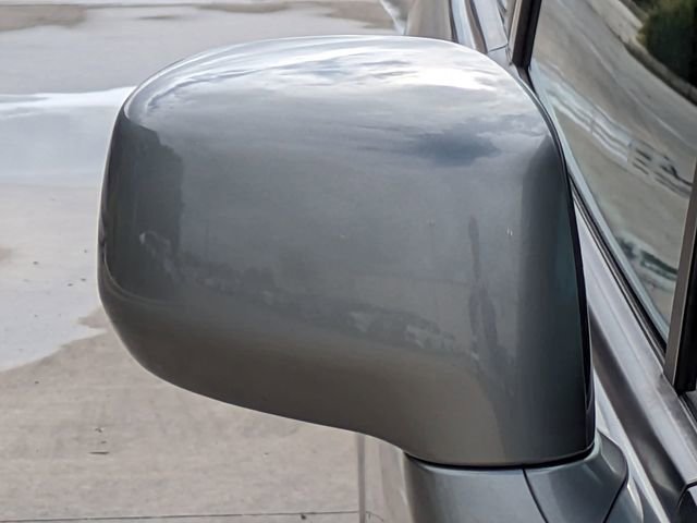 Used 2008 Nissan Versa SL w/ Convenience Pkg image 13