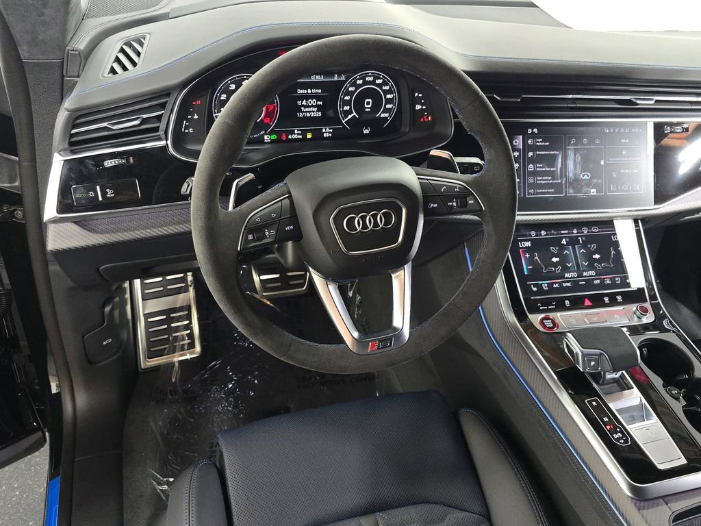 New 2026 Audi RS Q8 performance image 16