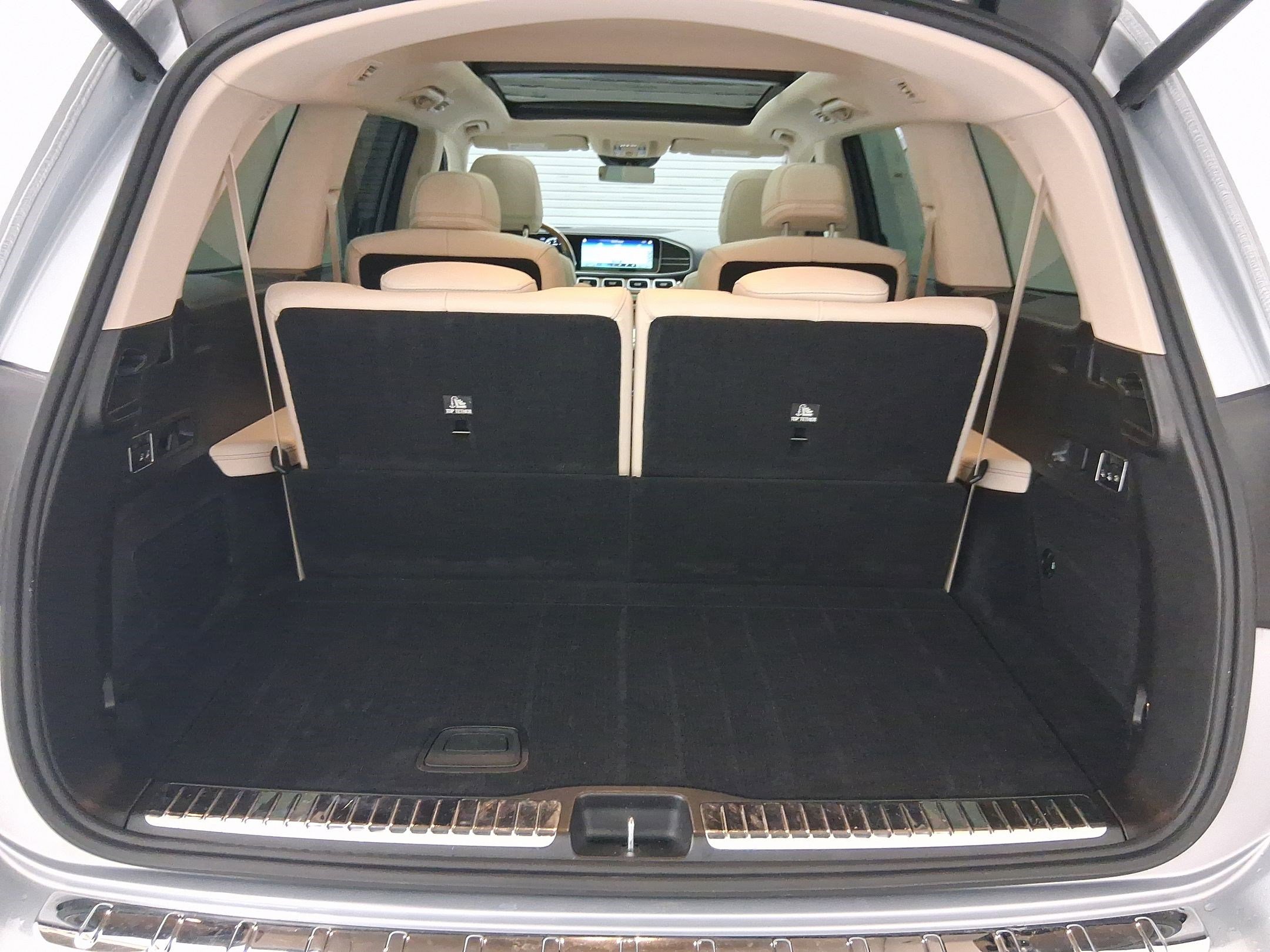 Used 2022 Mercedes-Benz GLS 450 4MATIC image 32