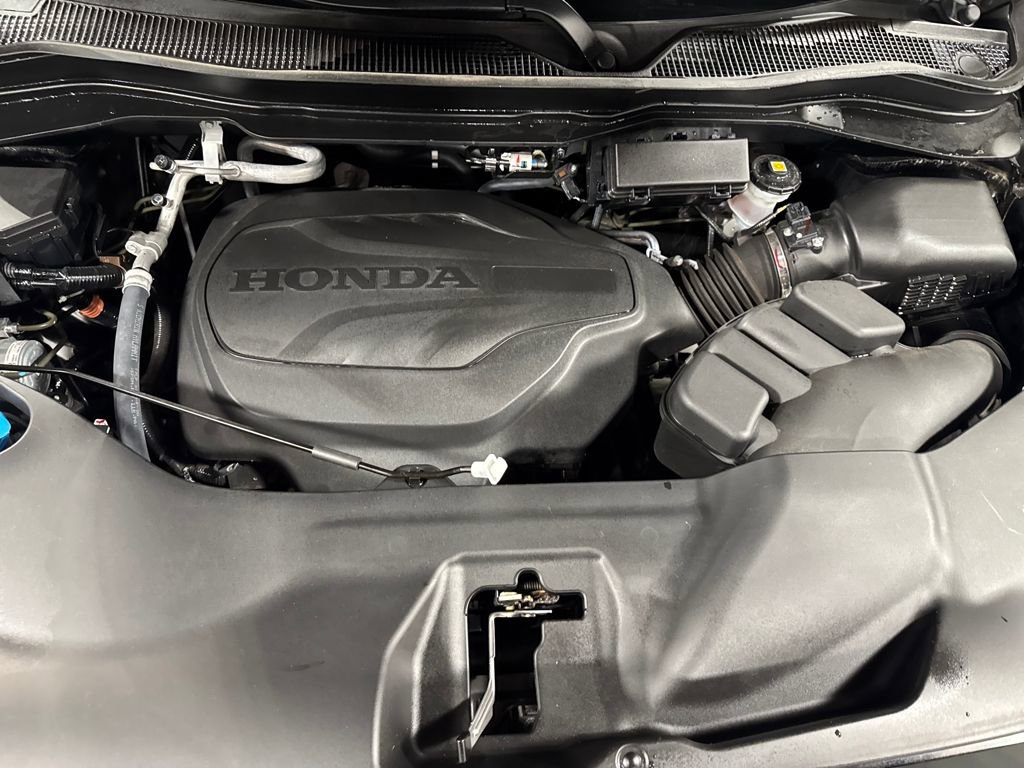 Certified 2023 Honda Passport TrailSport image 30