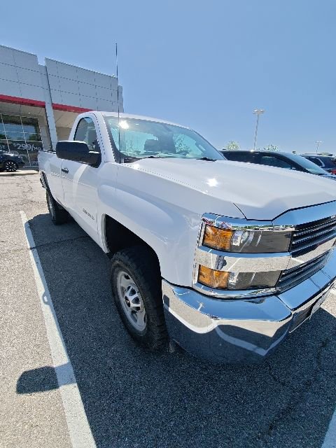 Used 2017 Chevrolet Silverado 2500 W/T w/ Snow Plow Prep Package image 12