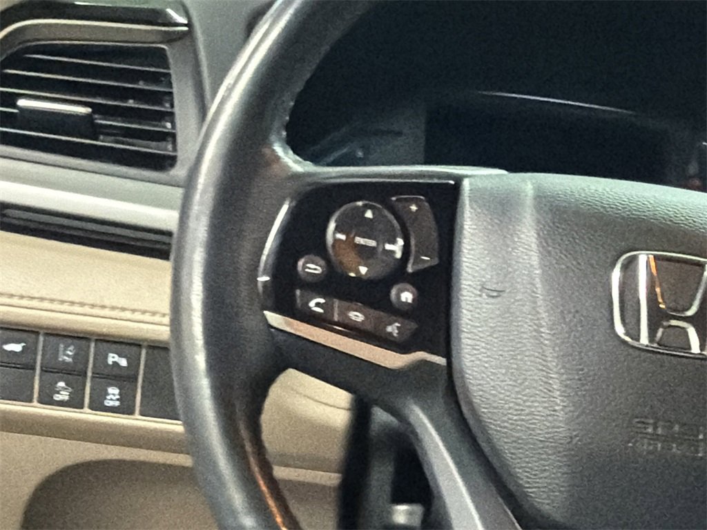 Used 2018 Honda Odyssey Elite image 19