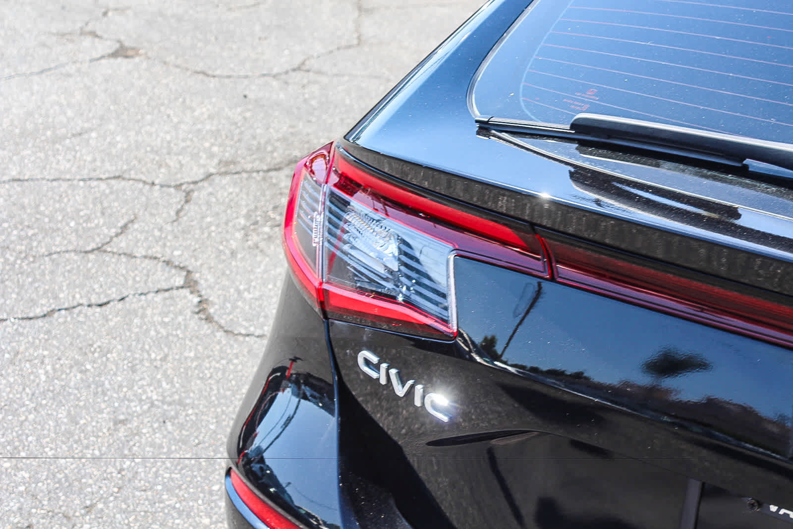 Used 2023 Honda Civic EX-L image 7
