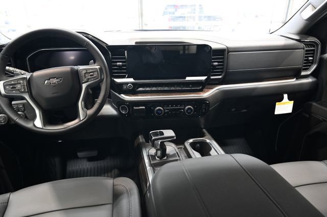 New 2026 Chevrolet Silverado 1500 RST w/ RST All Star Premium Package AWD/4WD image 15