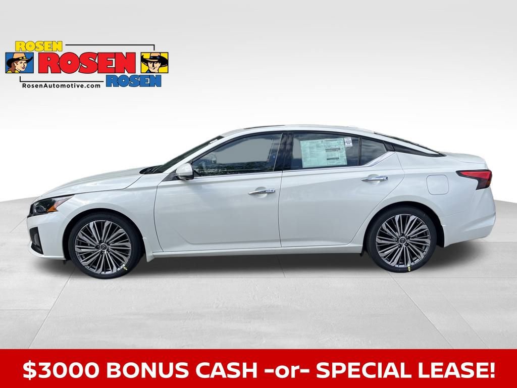 New 2025 Nissan Altima 2.5 SL image 2