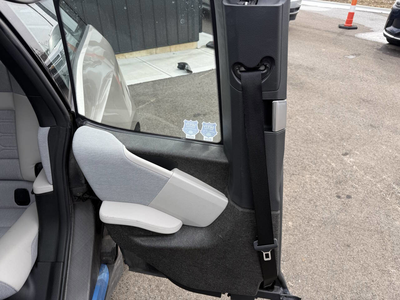 Used 2014 BMW i3 w/ Range Extender image 19