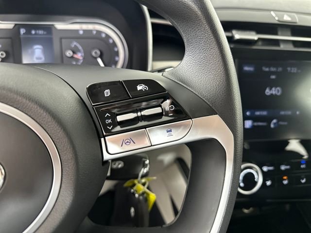 Certified 2024 Hyundai Tucson SE image 16