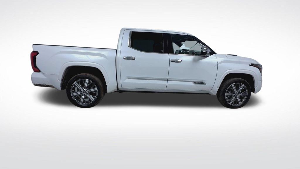 Used 2023 Toyota Tundra Capstone AWD/4WD image 23