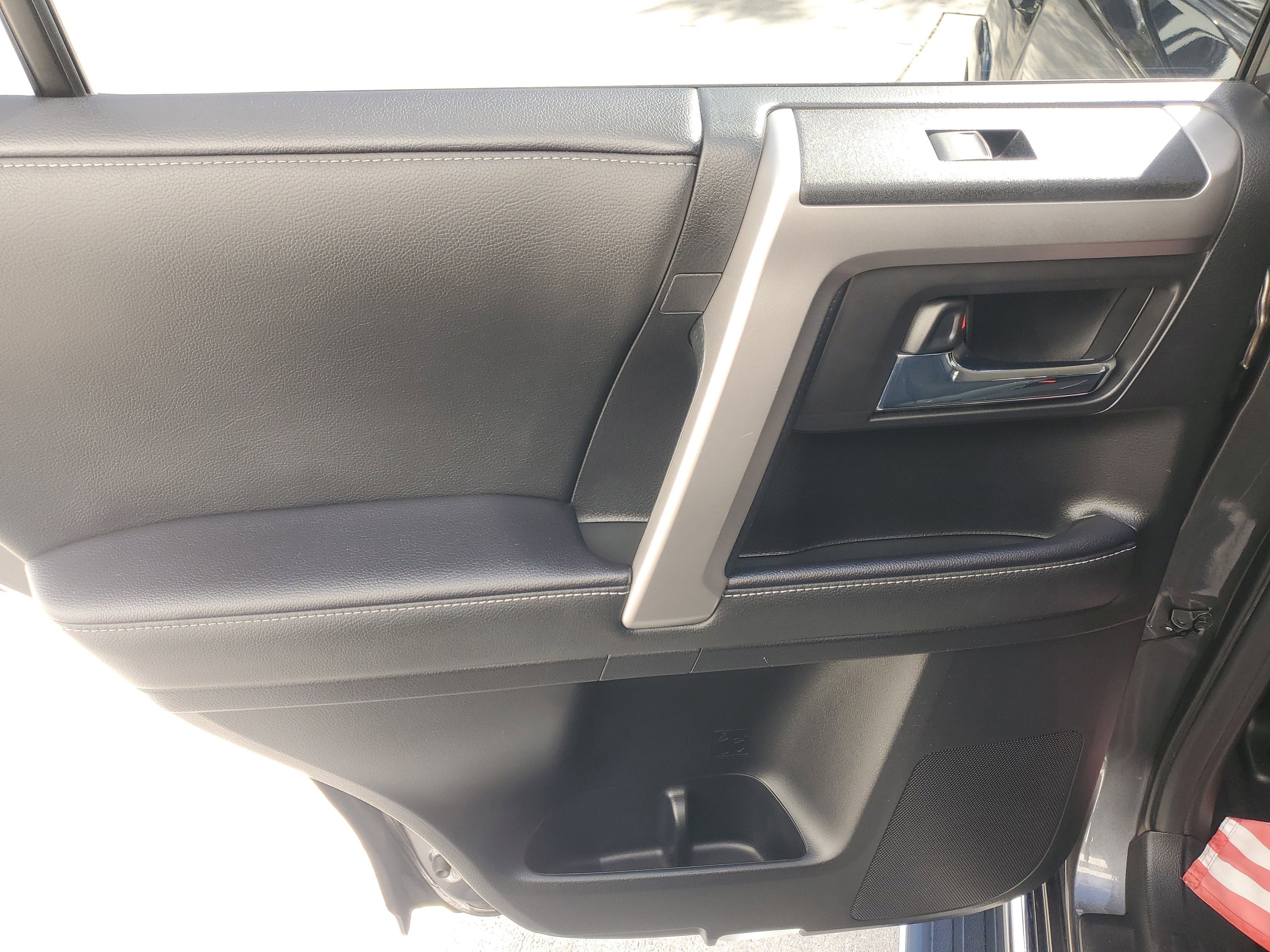 Used 2020 Toyota 4Runner Limited image 14