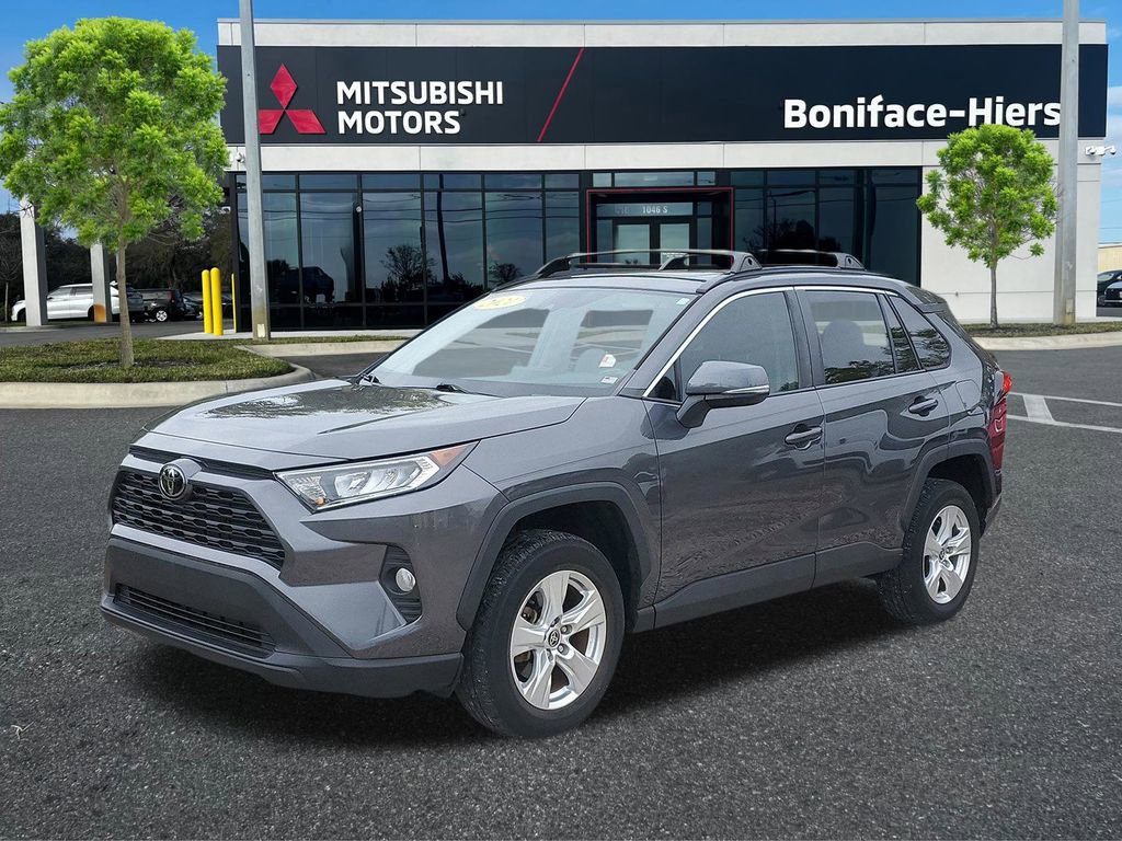 Used 2021 Toyota RAV4 XLE w/ Convenience Package image 2