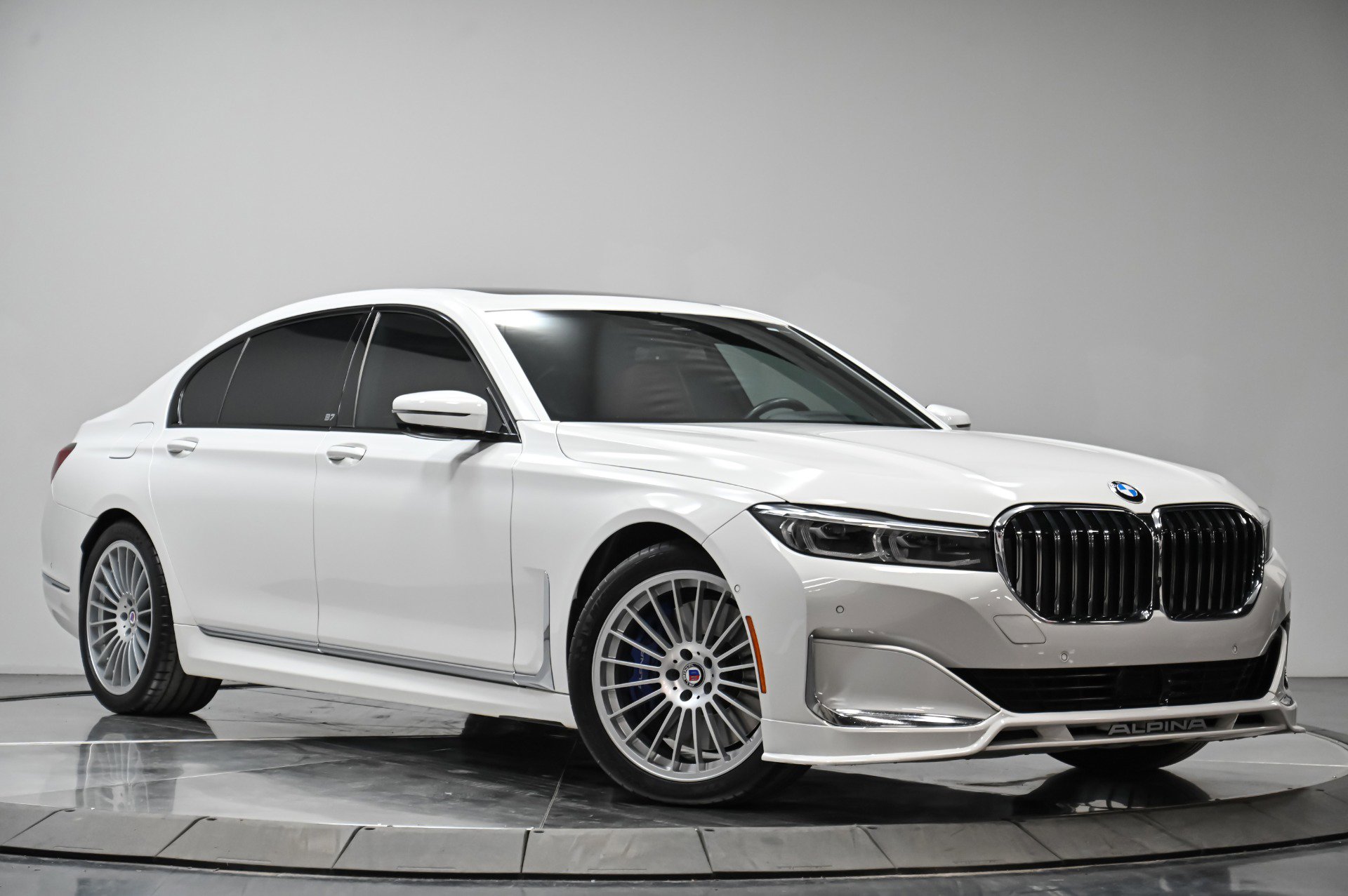 Used 2022 BMW ALPINA B7 xDrive w/ Luxury Rear Seating Package image 20