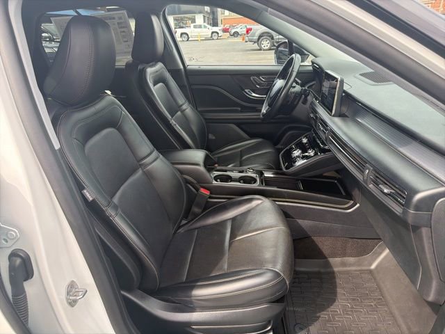 Used 2021 Lincoln Corsair AWD w/ Premium Package image 21