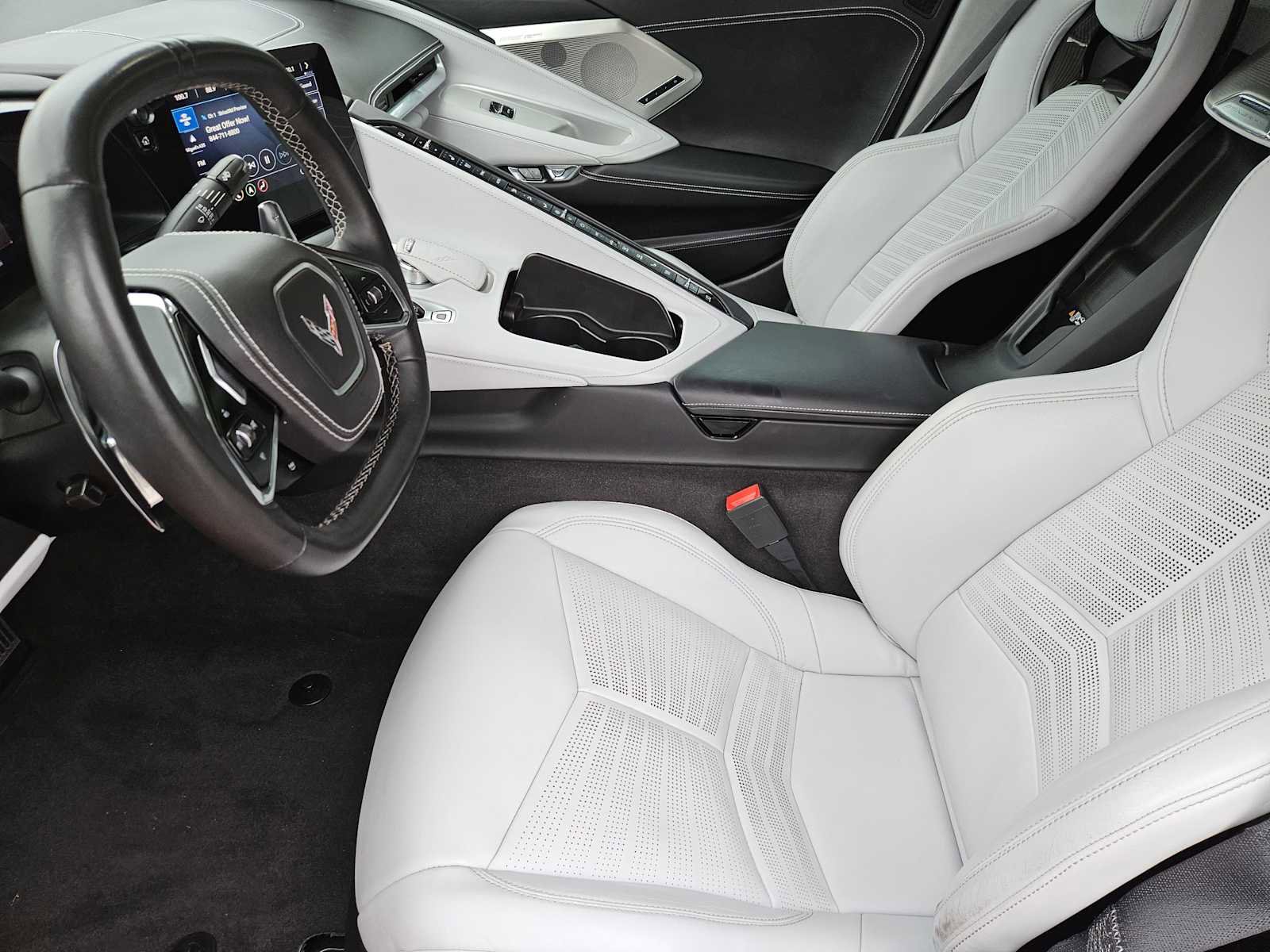 Used 2022 Chevrolet Corvette Stingray Premium Cpe RWD image 13
