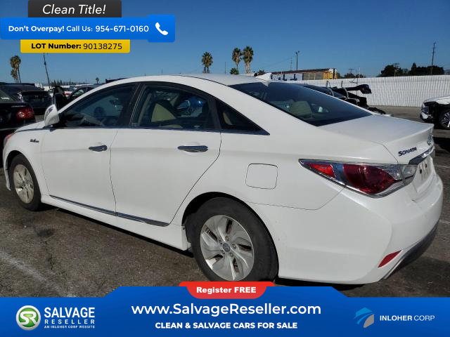 Used 2015 Hyundai Sonata Hybrid image 3