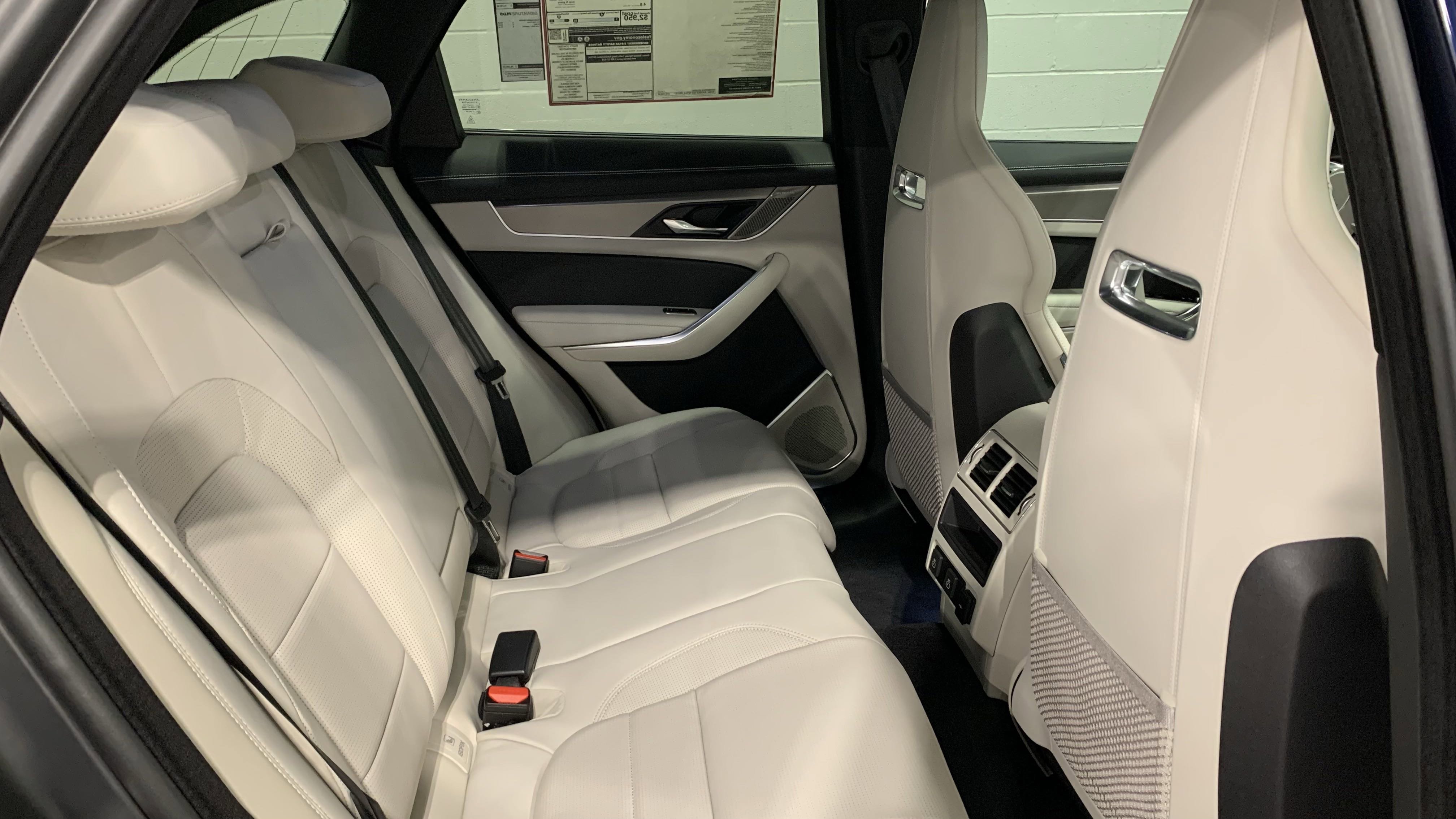 Used 2026 Jaguar F-PACE R-Dynamic S image 16