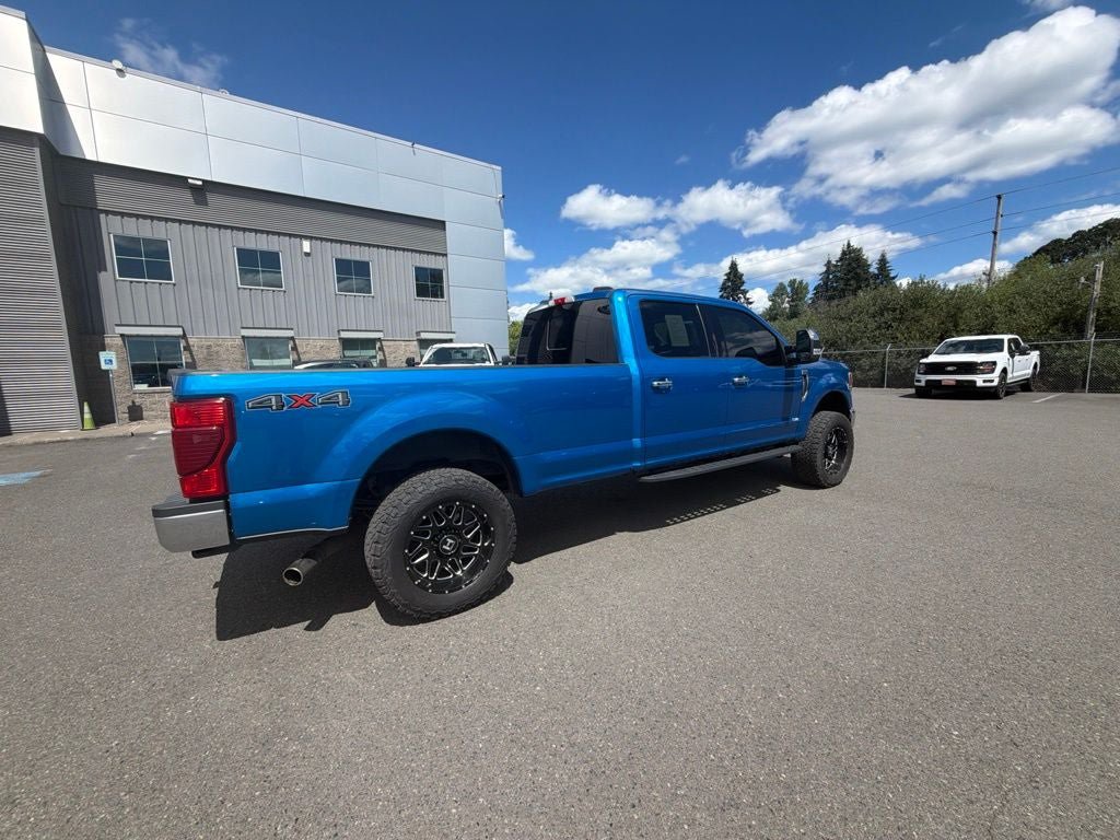 Used 2021 Ford F250 XLT w/ XLT Premium Package AWD/4WD image 4