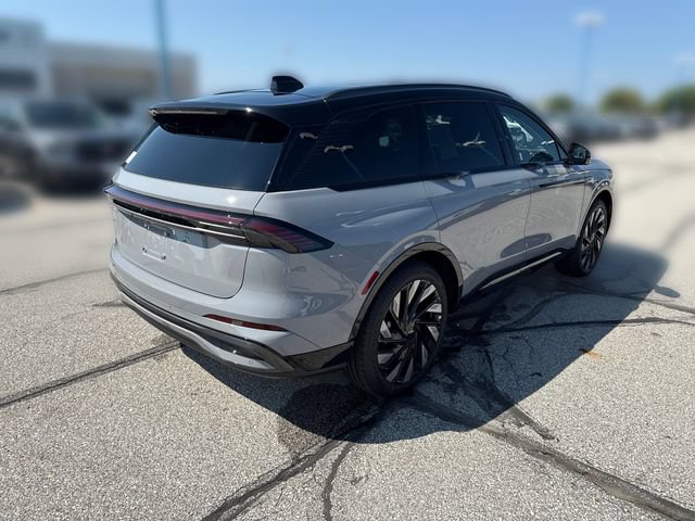 New 2026 Lincoln Nautilus Reserve w/ Jet Appearance Package AWD/4WD image 5