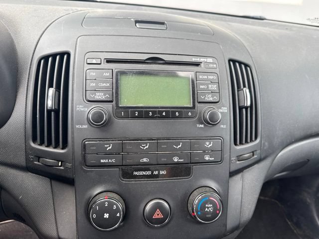 Used 2012 Hyundai Elantra FWD image 13