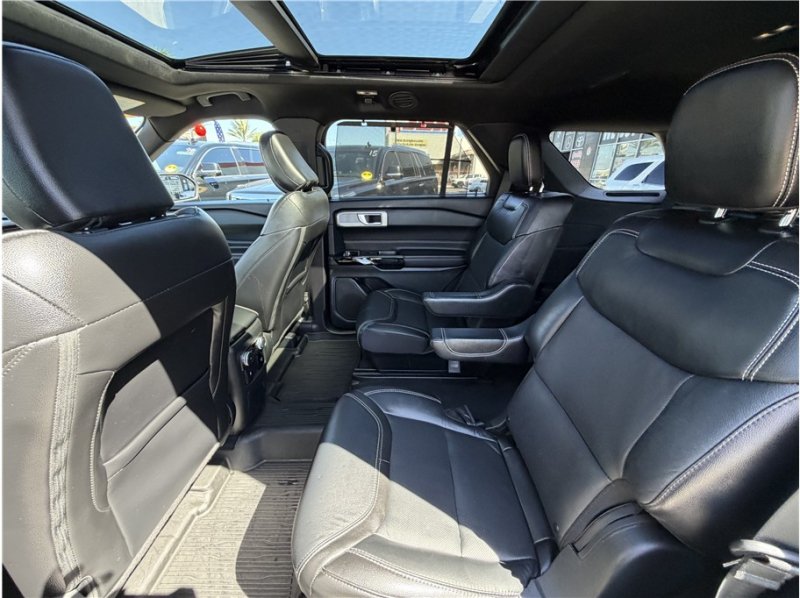 Used 2022 Ford Explorer ST w/ Equipment Group 401A AWD/4WD image 23