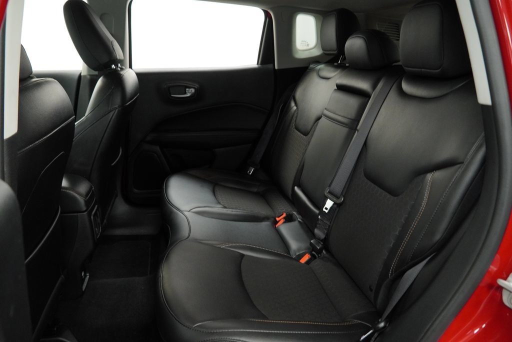 Certified 2020 Jeep Compass Latitude AWD/4WD image 19