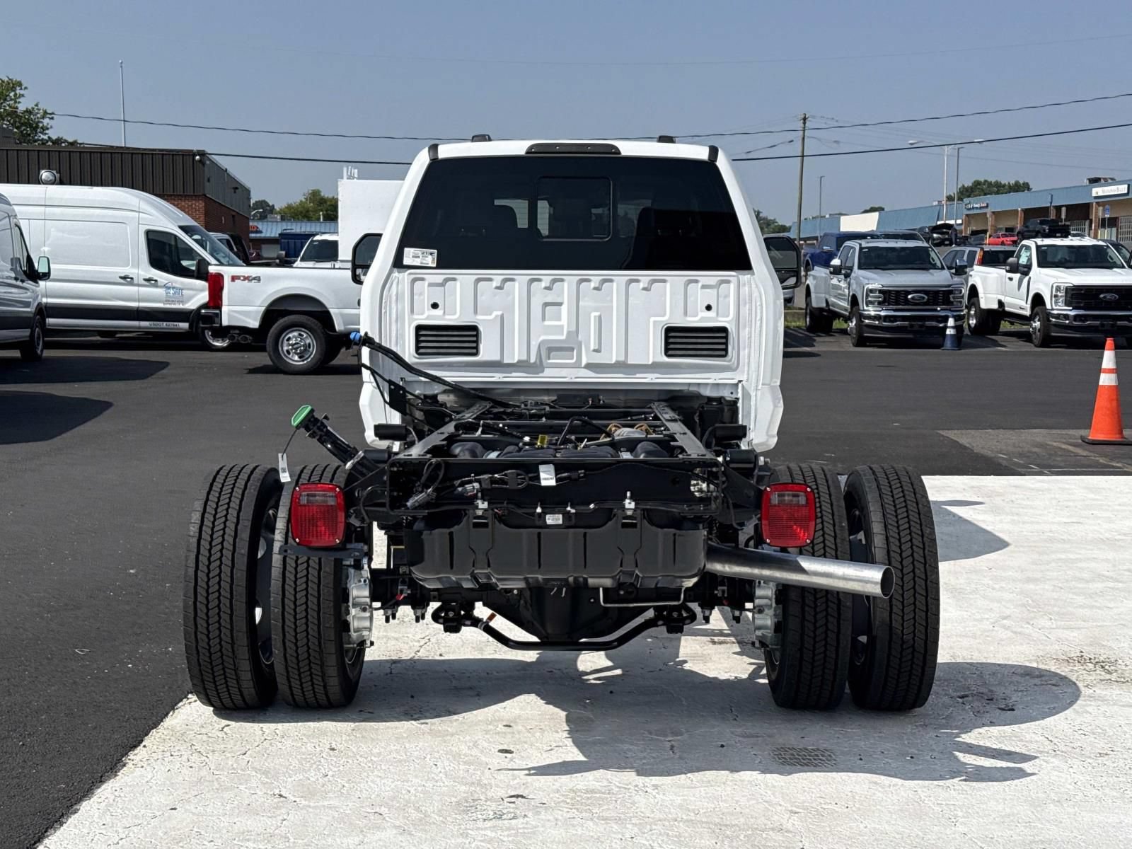 New 2026 Ford F450 XL RWD image 4